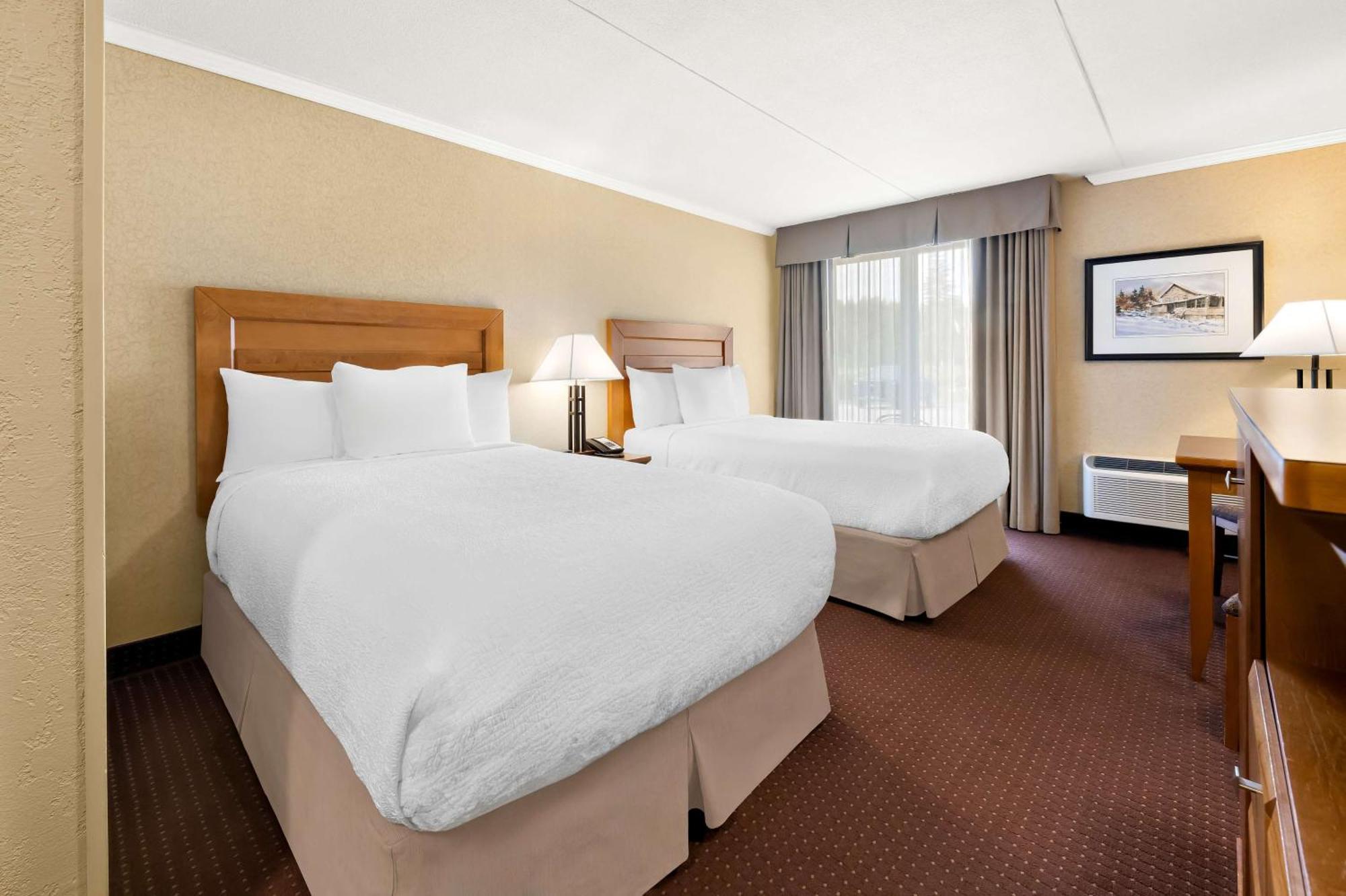 Best Western Plus Norwester Hotel & Conference Centre Тандер-Бей Экстерьер фото